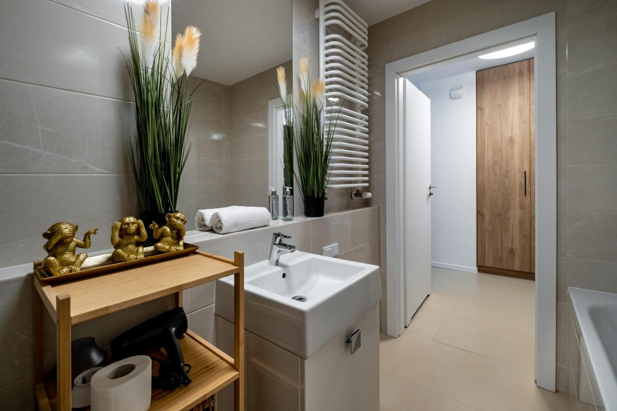Rentplanet - Atal City Square Вроцлав Экстерьер фото