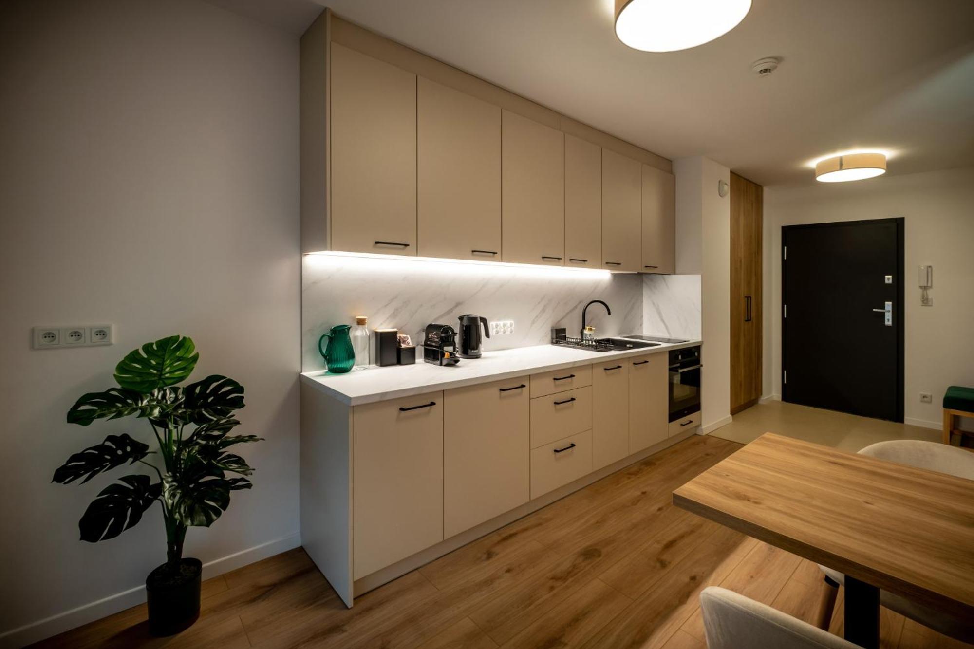 Rentplanet - Atal City Square Вроцлав Экстерьер фото