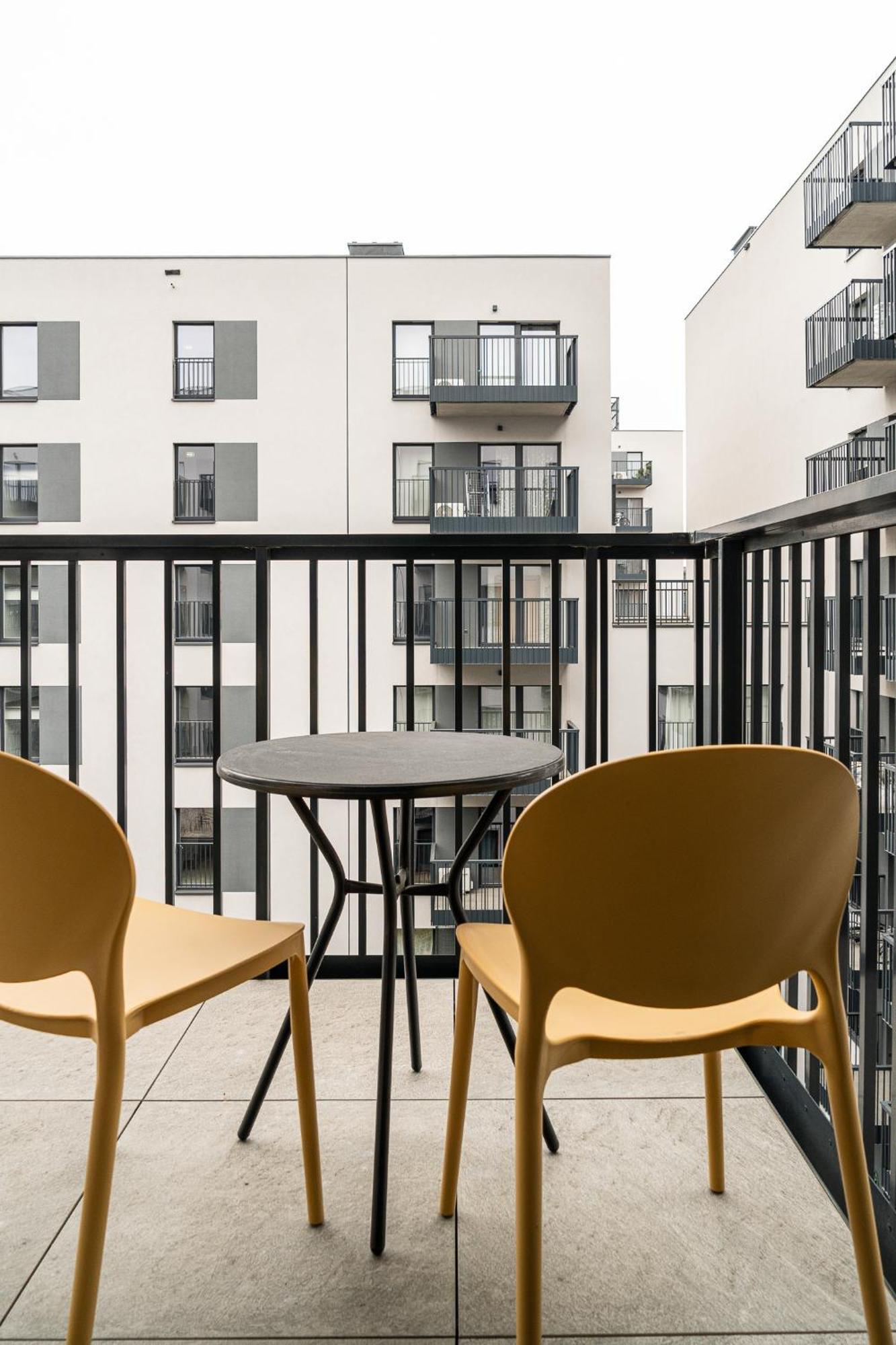 Rentplanet - Atal City Square Вроцлав Экстерьер фото